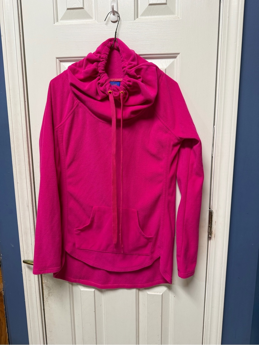 City Strats Pink Fleece Pullover